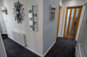 Entrance Hallway- click for photo gallery